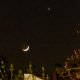 Venus flirte avec la Lune