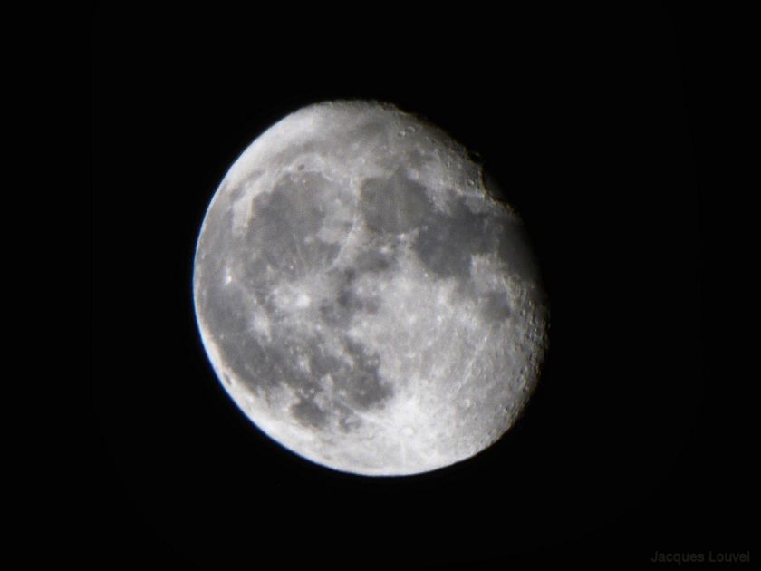 La Lune le 30 septembre 2015