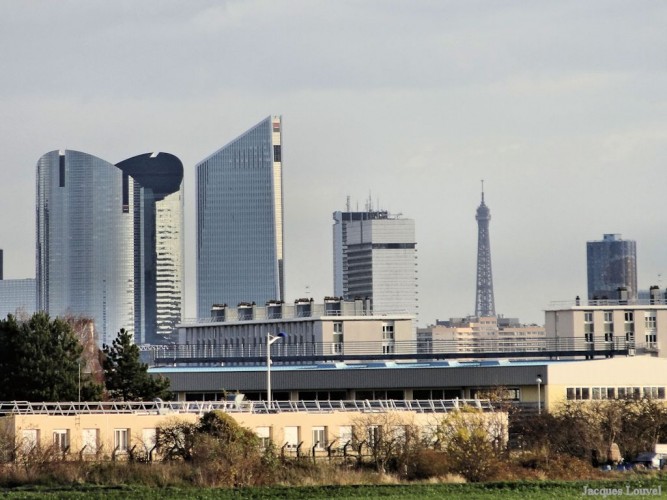 La Tour Eiffel s'invite à La Défense