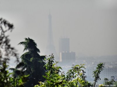 Paris Tour-Eiffel - pollution quotidienne