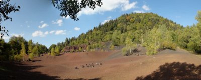 La carrière de pouzzolane du puy de la Vache La carrière du puy de la Vache