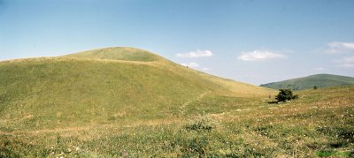 Auvergne. Chaîne des puys : atrio du puy de Côme Sommet du Puy de Côme : l'atrio
