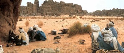 Tassili n'Ajjer : bivouac avec invités Tassili n'Ajjer : bivouac avec invités