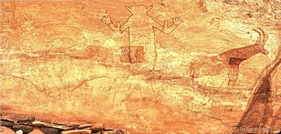 Tassili des Ajjer : le grand dieu blanc de Sefar Tassili n'Ajjer : Sefar, scène du dieu blanc